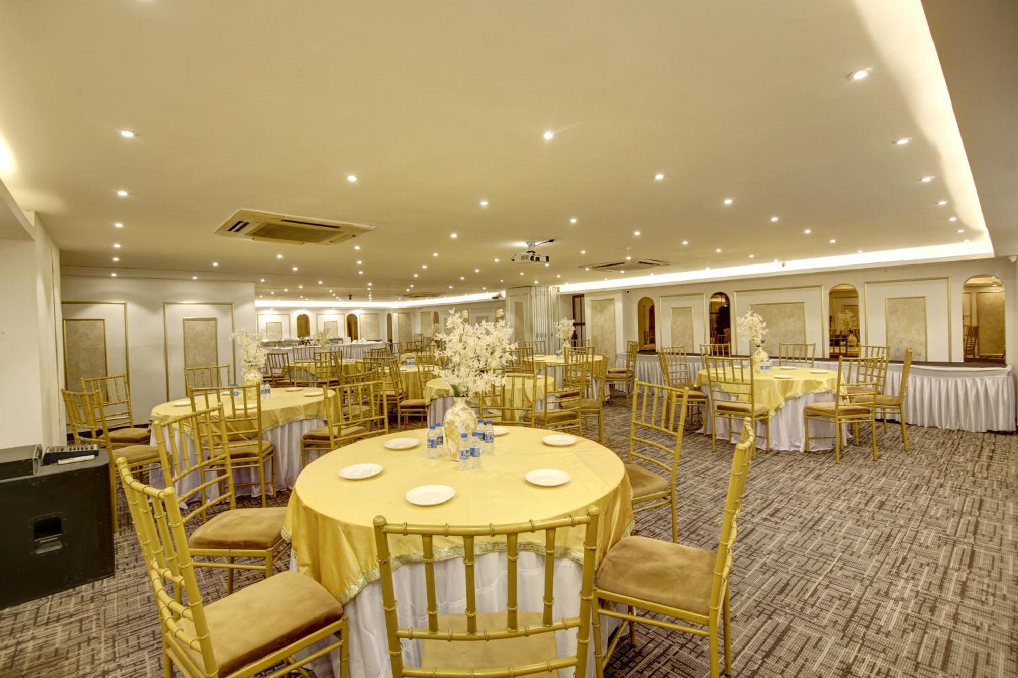 Hotel Town Pallace Inn Patel Nagar New Delhi Delhi (National Capital Territory of India) Exterior foto