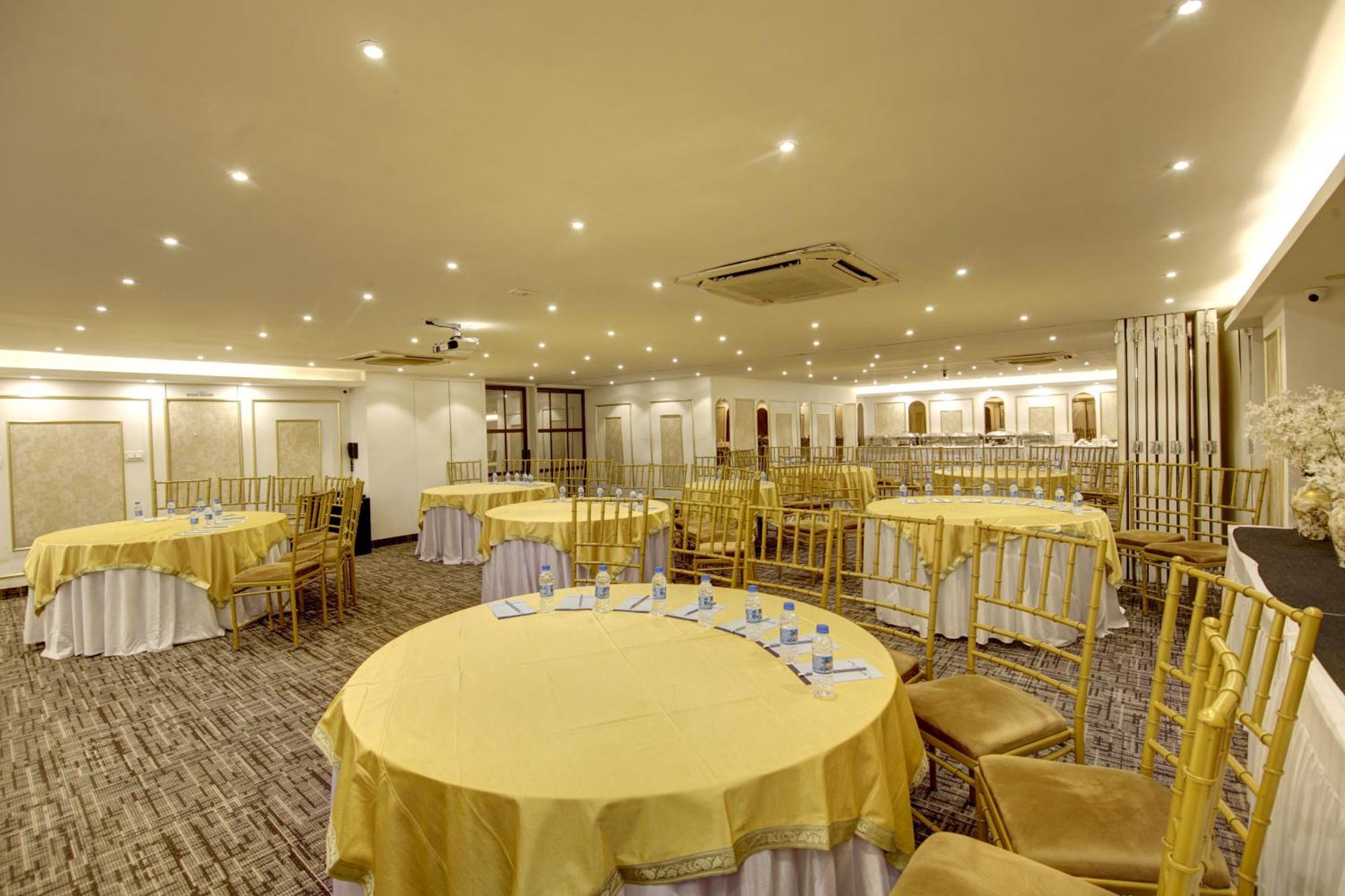 Hotel Town Pallace Inn Patel Nagar New Delhi Delhi (National Capital Territory of India) Exterior foto