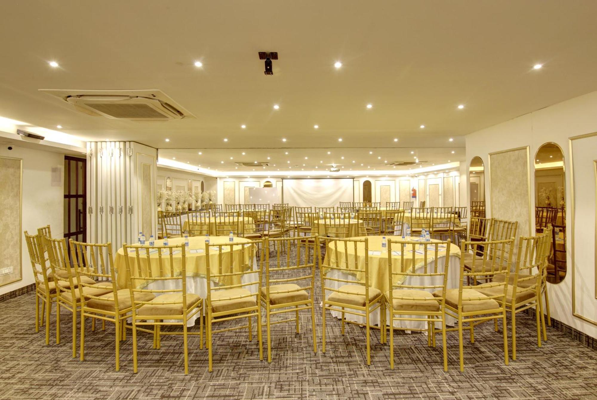 Hotel Town Pallace Inn Patel Nagar New Delhi Delhi (National Capital Territory of India) Exterior foto