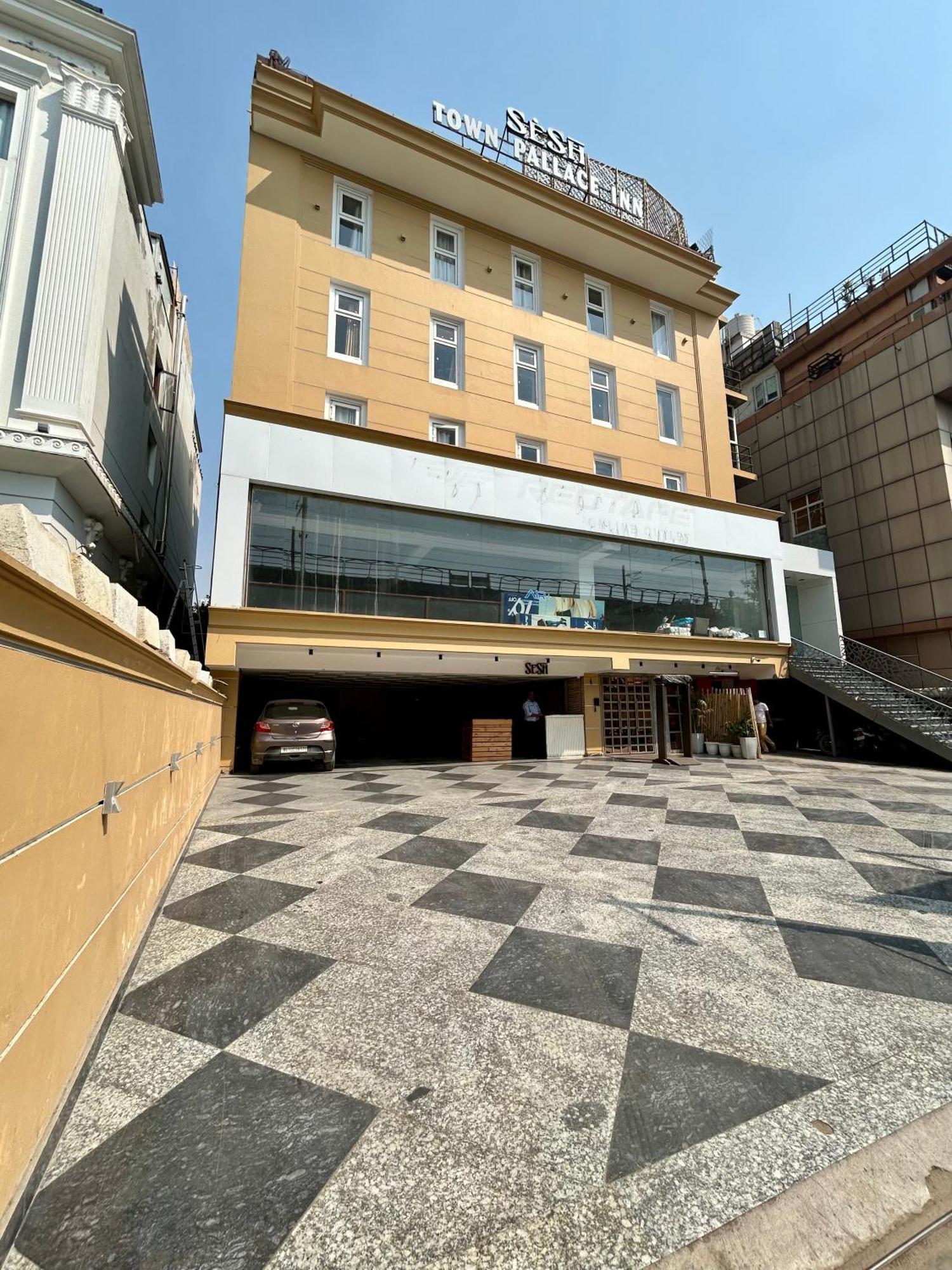 Hotel Town Pallace Inn Patel Nagar New Delhi Delhi (National Capital Territory of India) Exterior foto